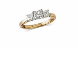 One carat Three Stone Diamond Ring 💍